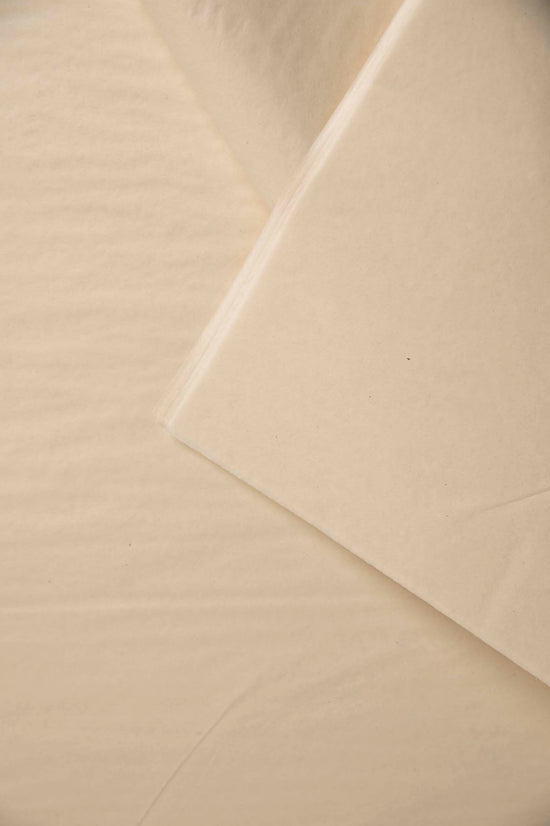 Papir za zamatanje - slonovača bijela boja / 75x50 cm / 18 g/m²