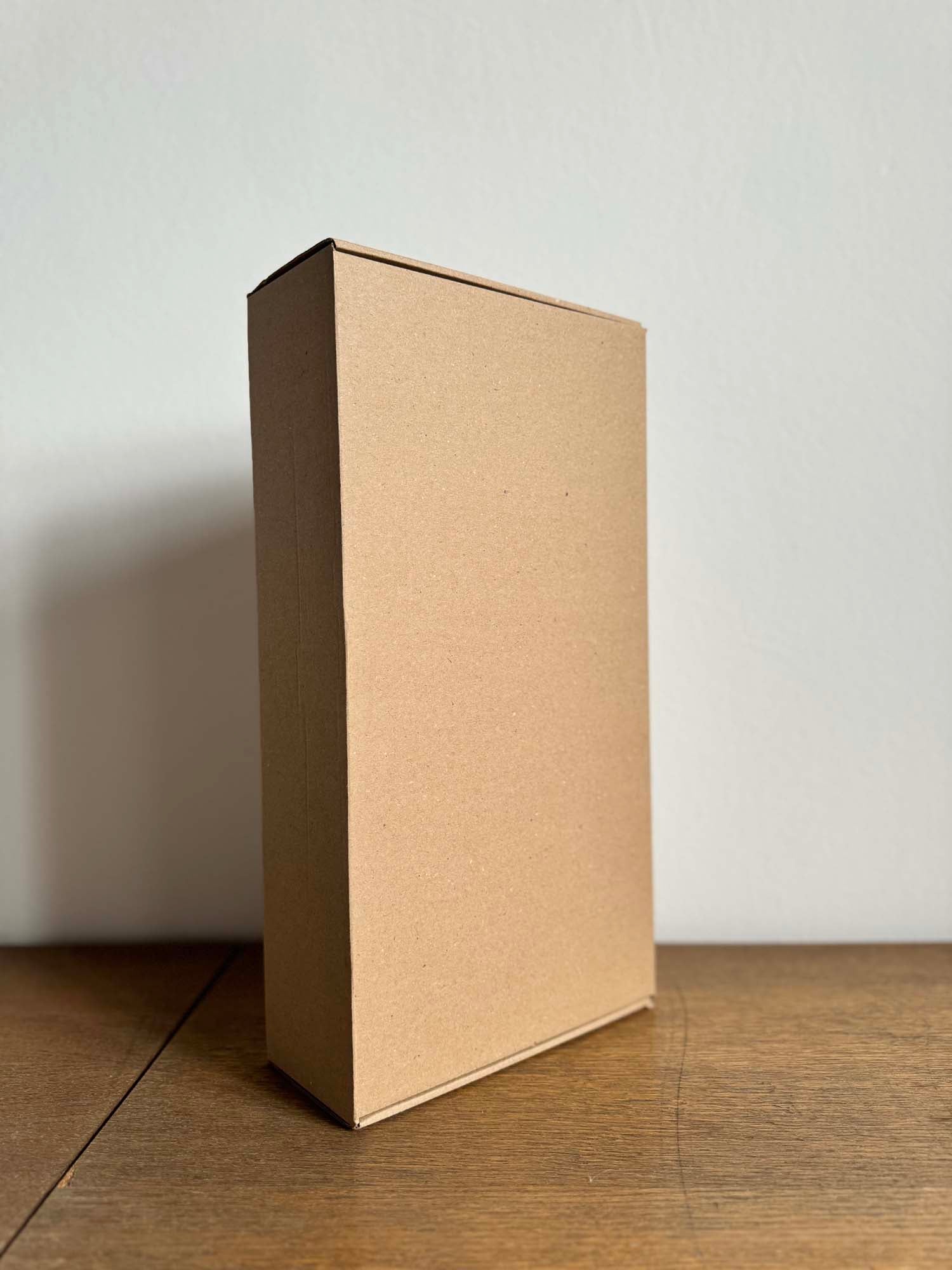 Premium kartonska škatla za dve steklenici / 20,5 cm x 9 cm x 39 cm