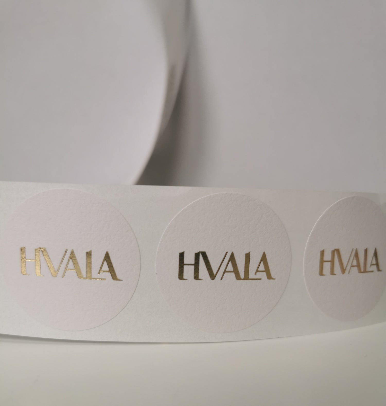 GOLD & SHINE  / Okrugle naljepnice sa zlatotiskom / HVALA