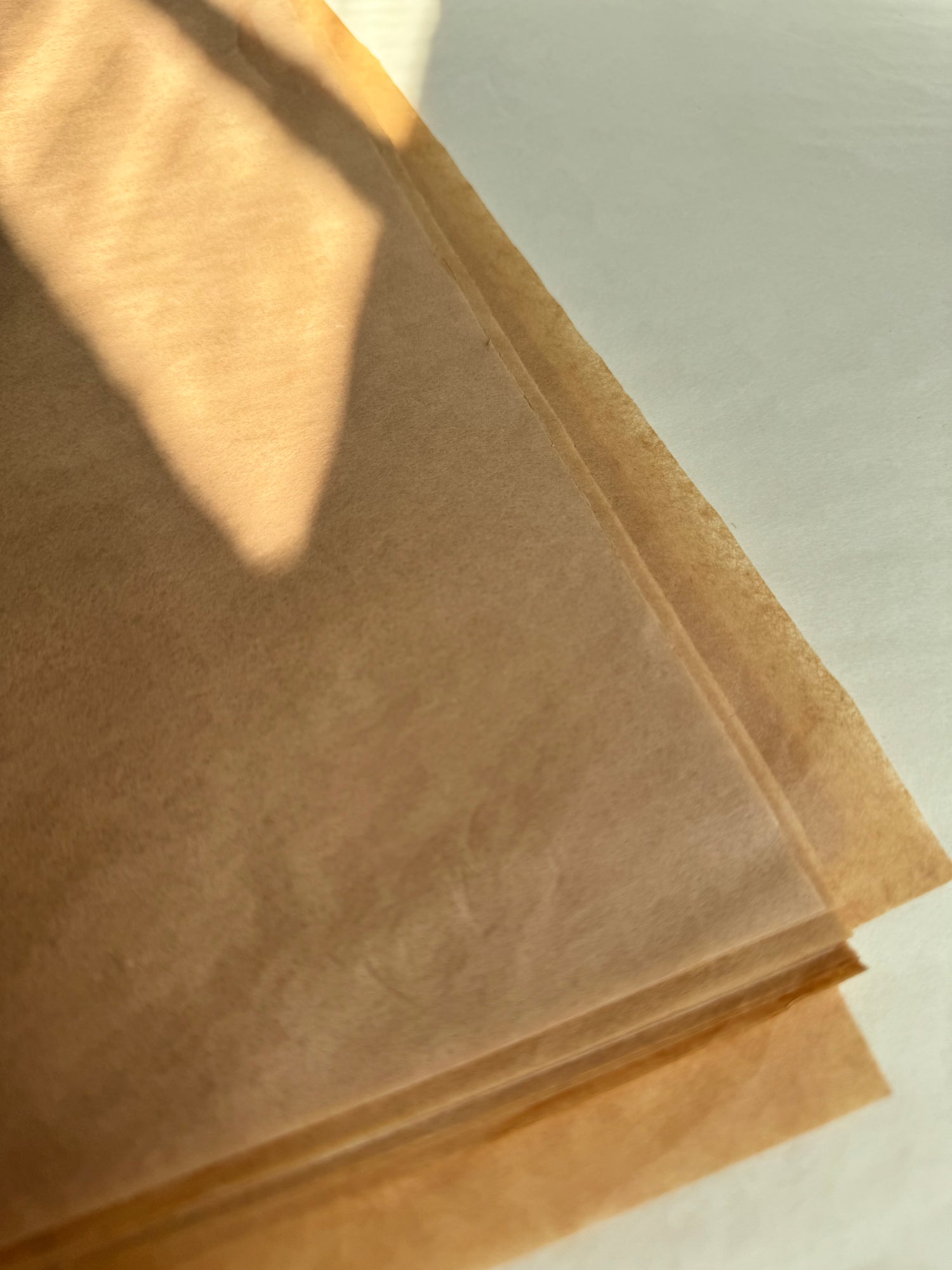 Kraft papir za zamatanje - 70x50 cm /18 g/m²