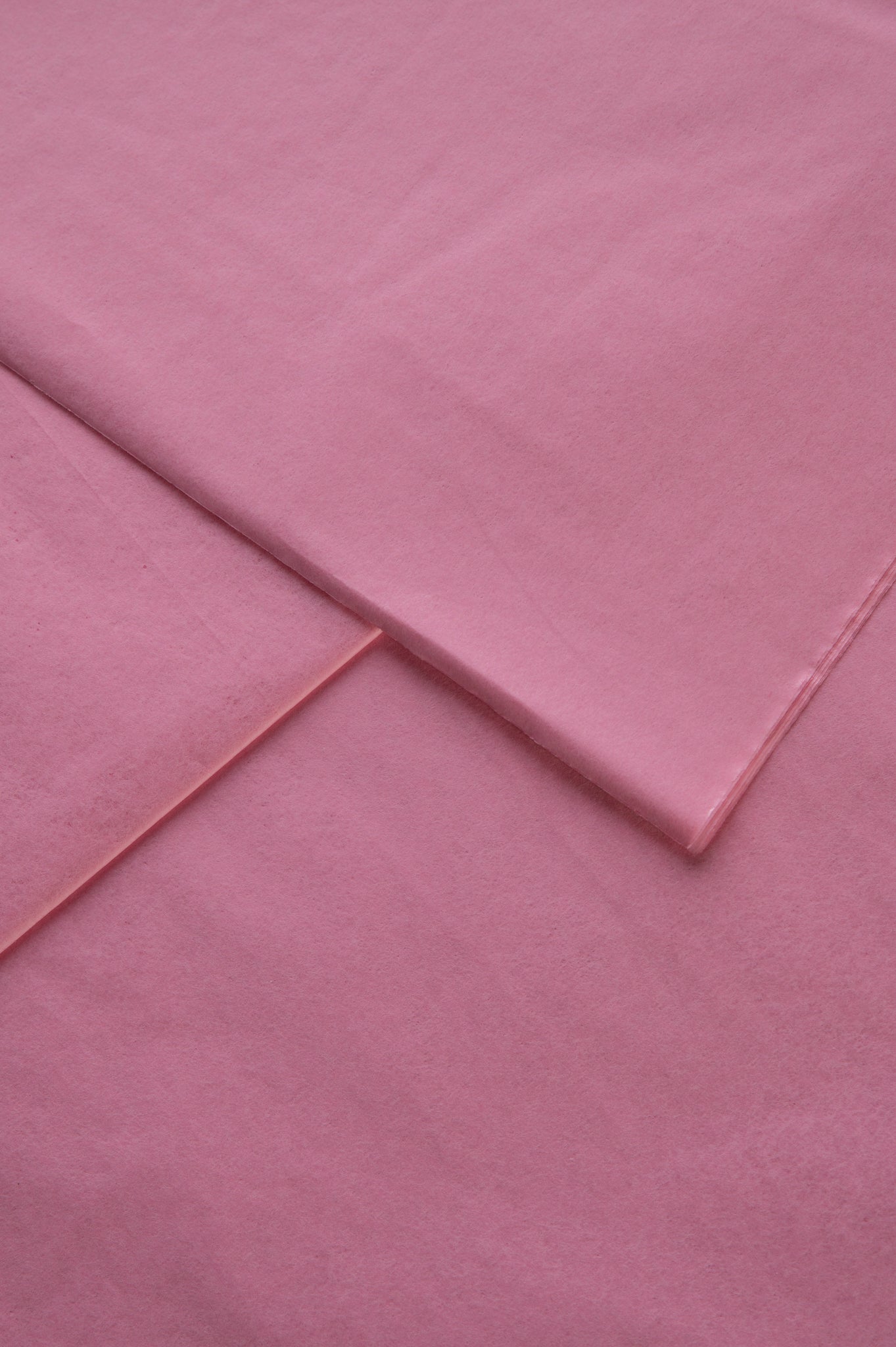 Pastelno rozi papir za zamatanje / 75x50 cm / 18 g/m²