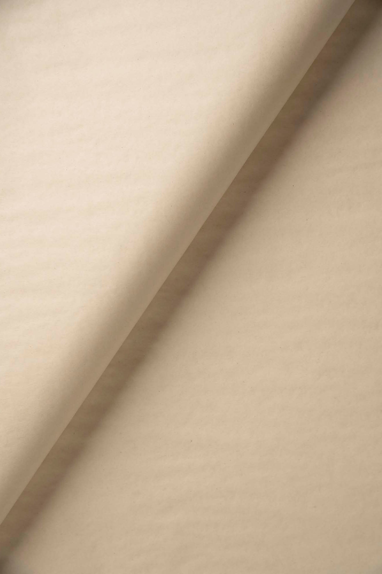 Papir za zamatanje boje vanilije / 75x50 cm / 18 g/m²