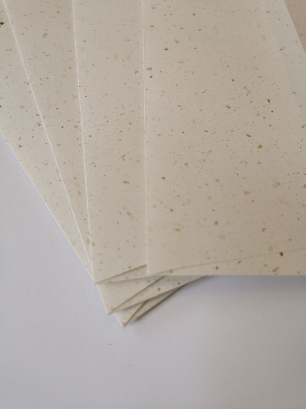 Kuverte za darilne bone - vzorec terrazzo / 11,4 x 22,9 cm