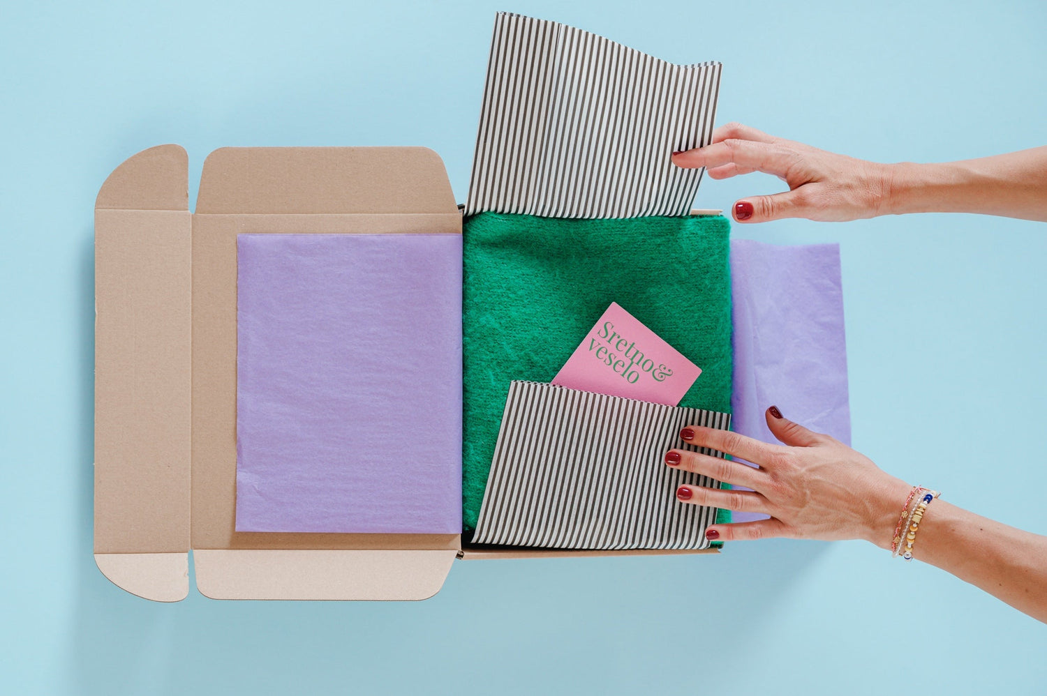 Odaberi poklon pakiranja koja će svi htjeti! Vrijeme je za božićni preokret.