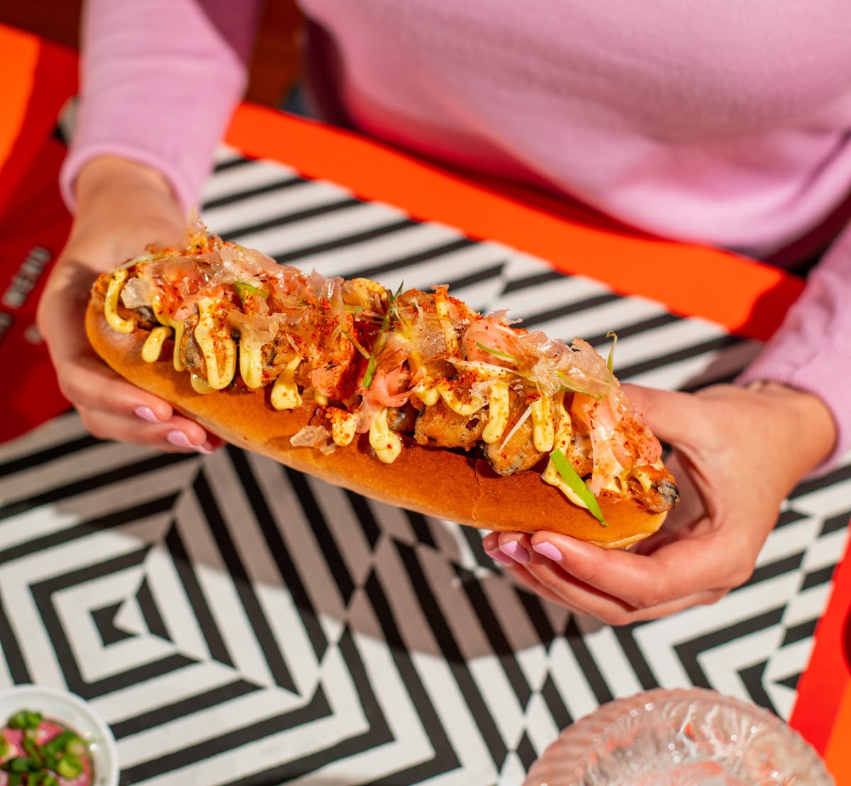 Život se seli na ulice, a to znači da je pravo vrijeme za papir s tiskom za street food restorane