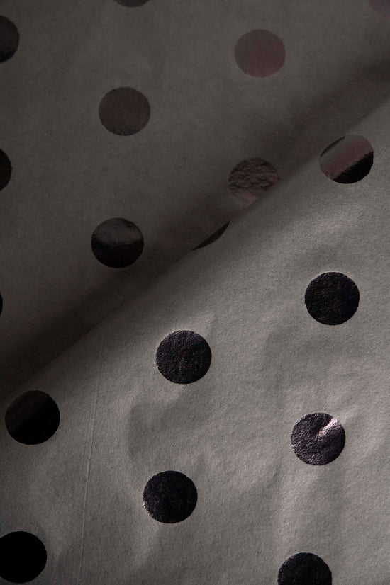 Papir za zamatanje - crni sa sjajnim točkama / 75x50 cm / 18 g/m²