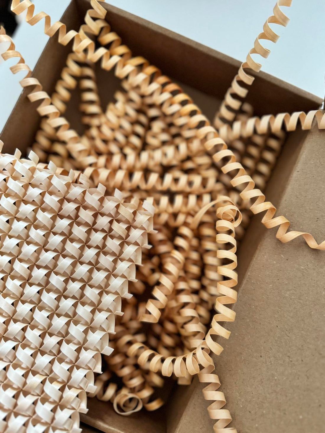 Drvena zaštita za pakiranje / u obliku mreže